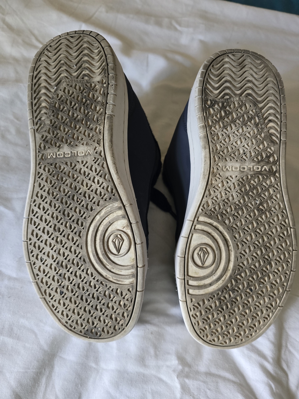 Volcom Stone Navy and White Mens Skate Shoes - Picture 11 of 11